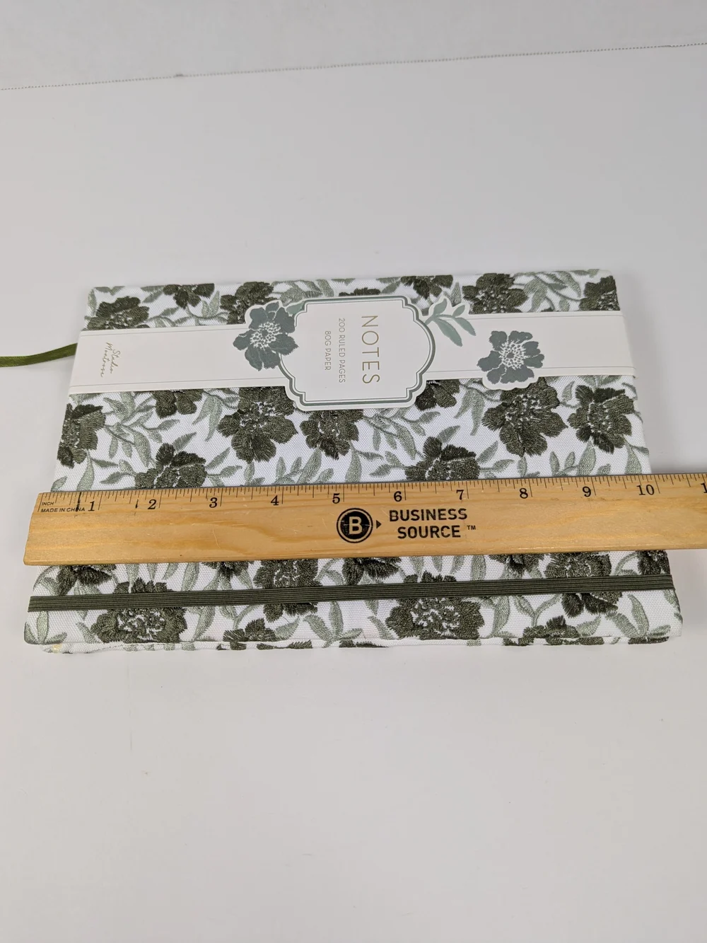 Studio Montrose Floral Hardcover Notebook Journal Green White 200 Ruled Pgs NWT
